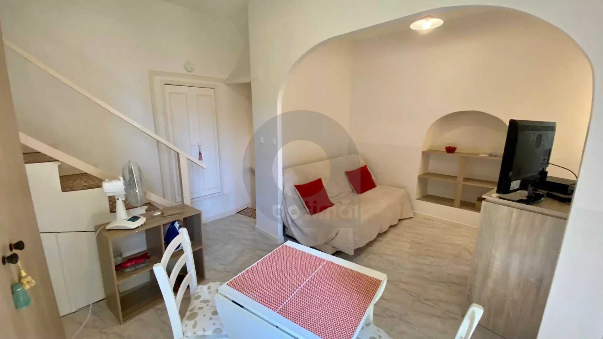 Eigentumswohnung im Menton, Provence-Alpes-Côte d'Azur 12040898