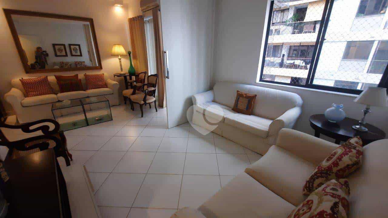 Condominium in Gavea, Rio de Janeiro 12041525