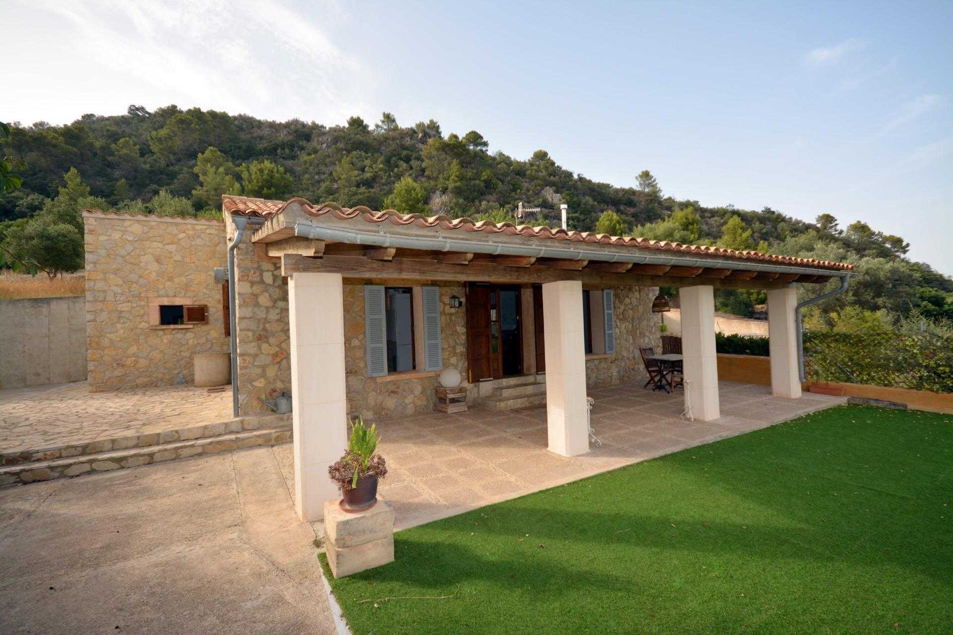 Casa nel Mancor del Valle, Isole Baleari 12041558