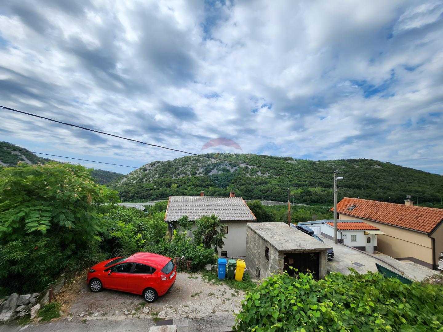 房子 在 Rijeka, Primorsko-goranska županija 12041692