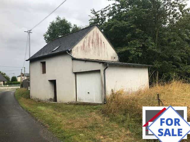 Casa nel Saint-Aignan-de-Couptrain, Paesi della Loira 12042260