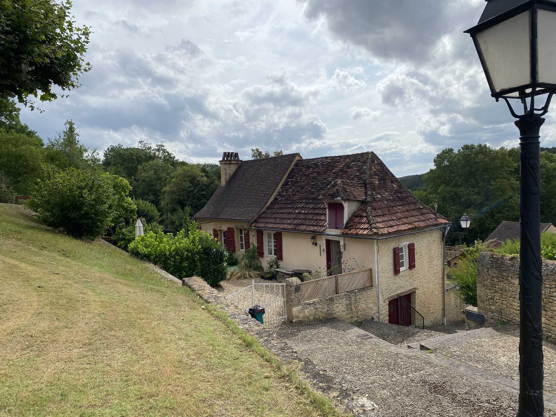 Hus i Creysse, Nouvelle-Aquitaine 12042326