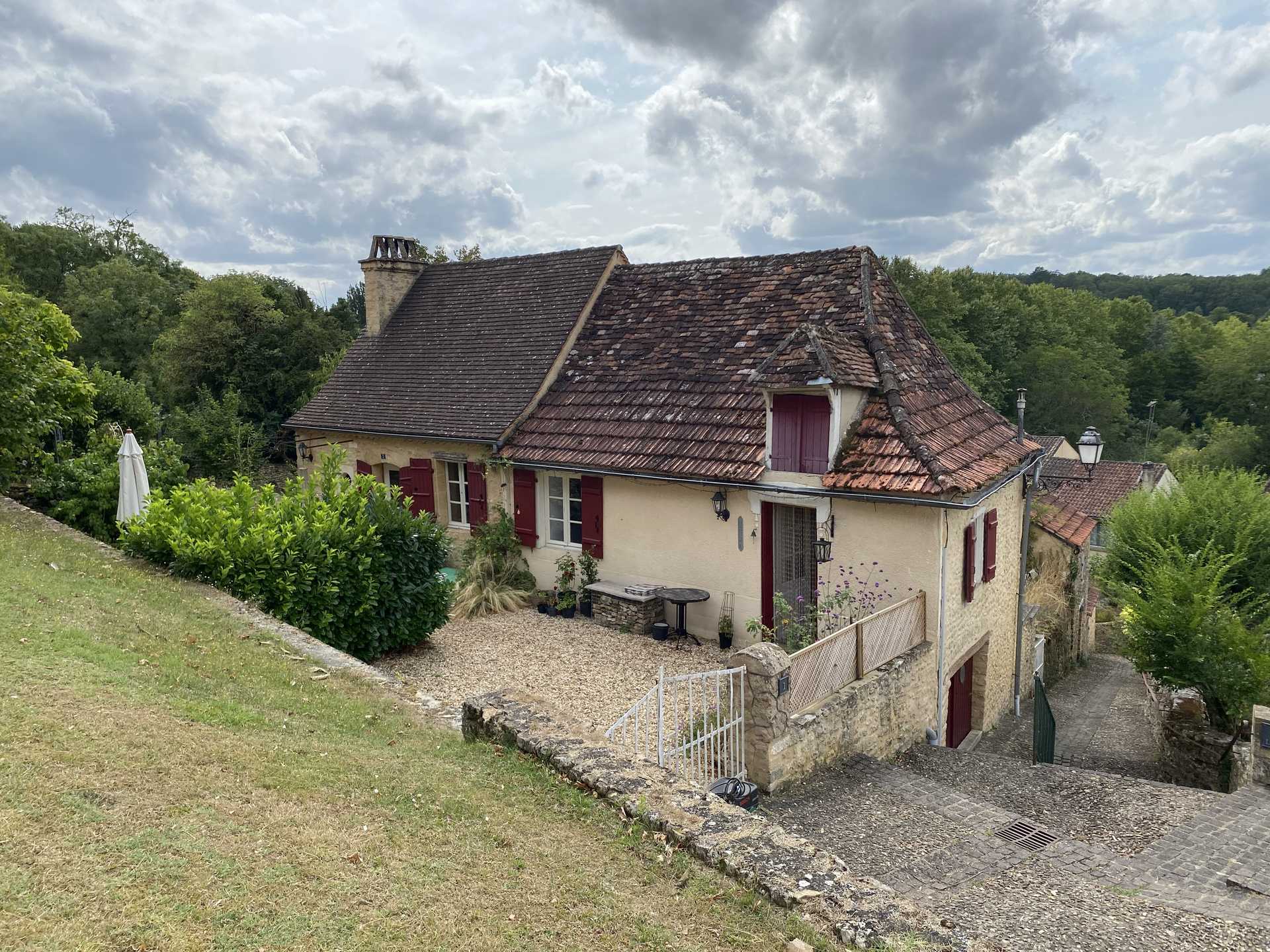 Hus i Creysse, Nouvelle-Aquitaine 12042326