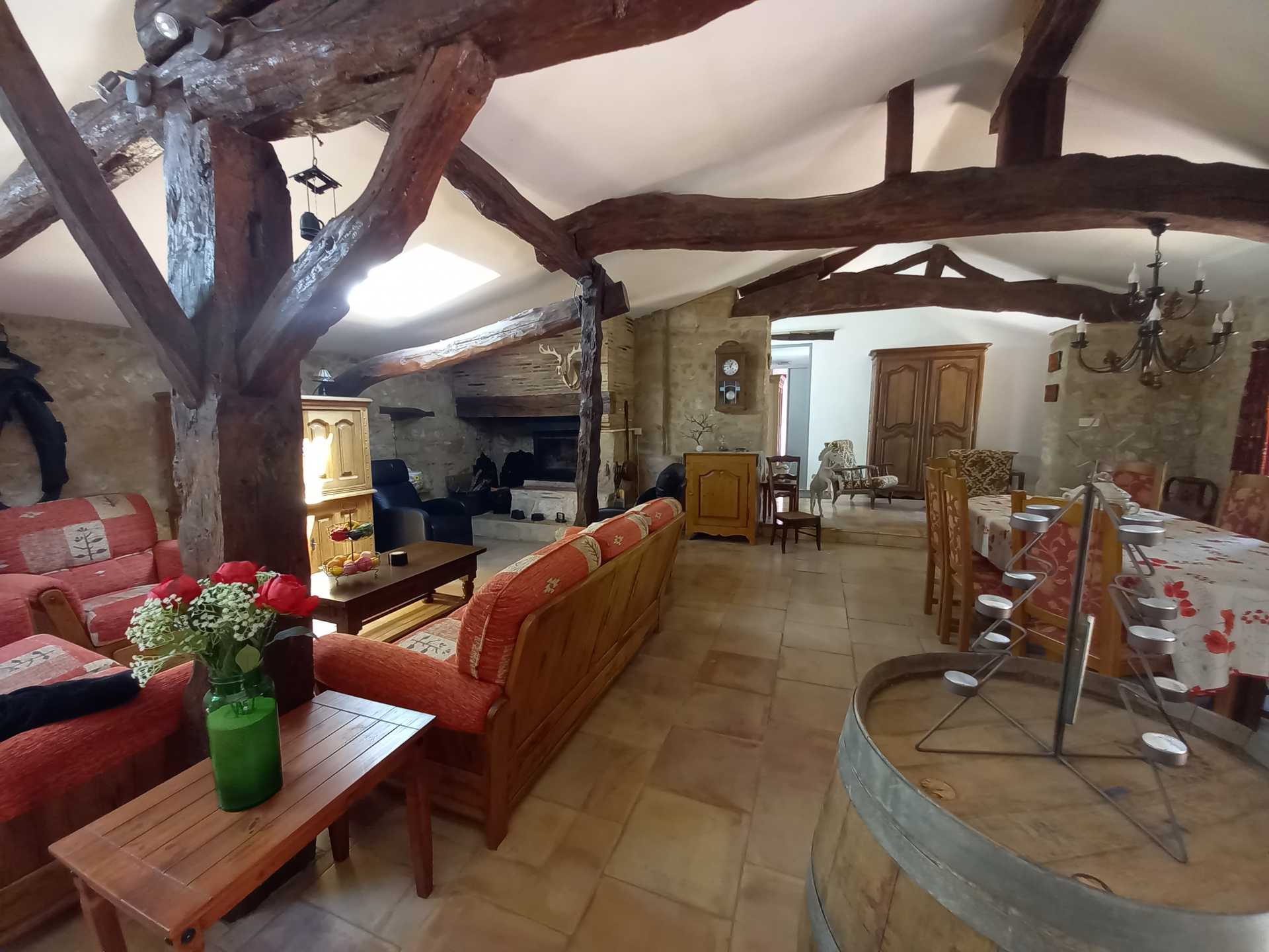 House in Beaugas, Nouvelle-Aquitaine 12042327