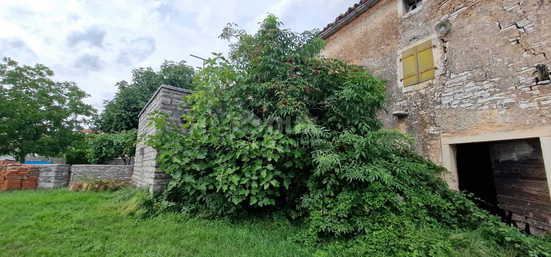 Talo sisään Žminj, Istria County 12043537