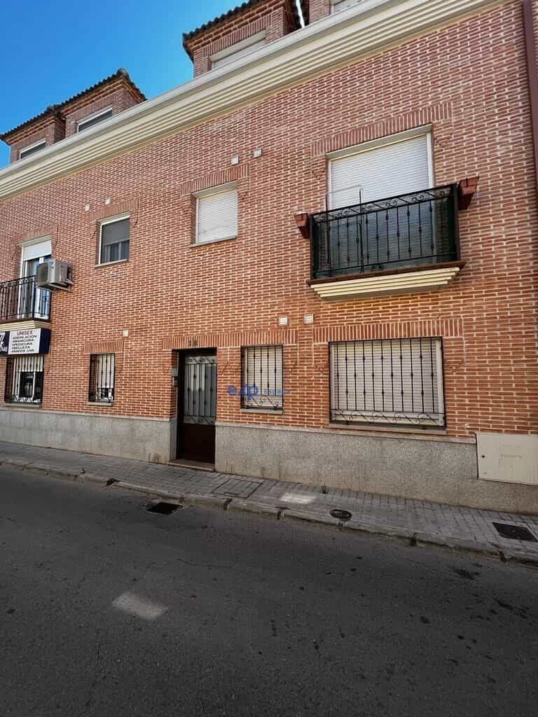 Ejerlejlighed i Valdetorres de Jarama, Comunidad de Madrid 12043647