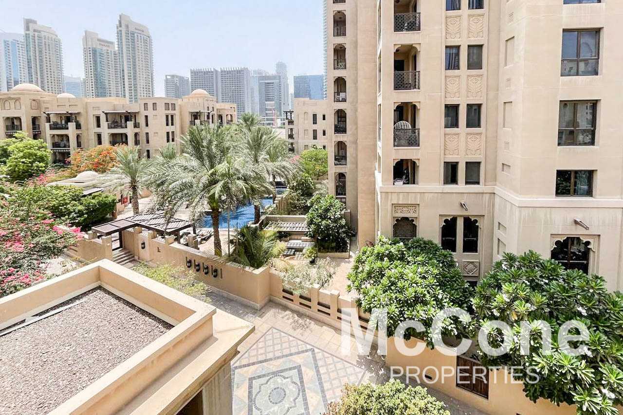 Condominium in Dubai, Dubai 12043661
