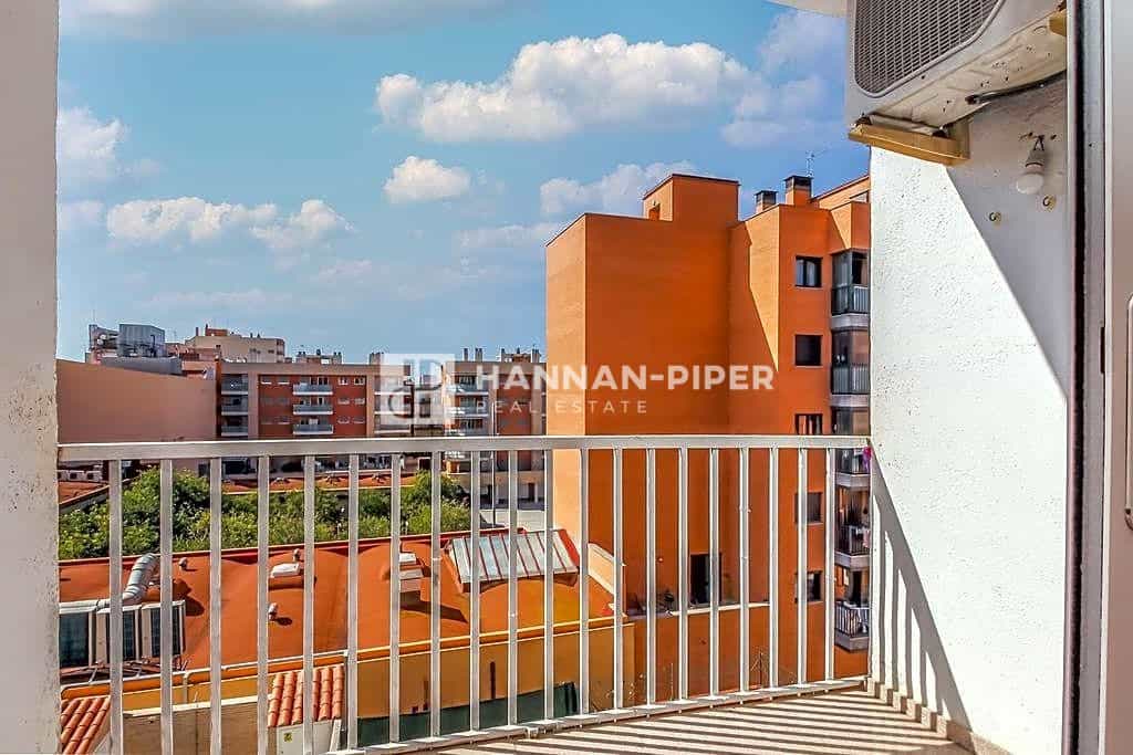 Condominium in Reus, Catalunya 12043684
