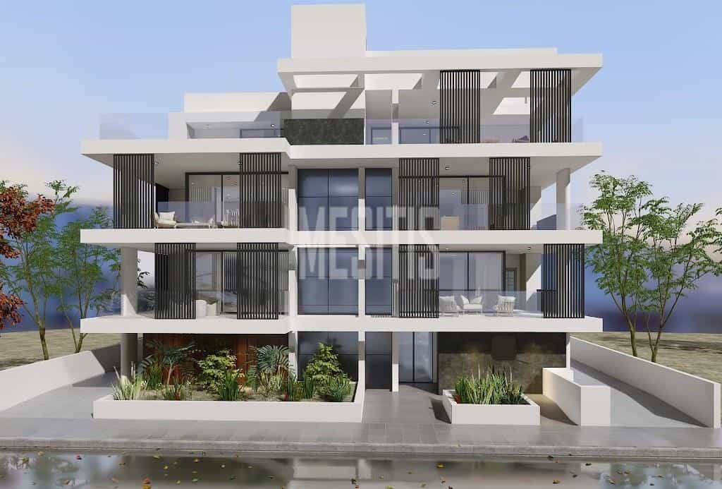 Condominium in Strovolos, Nicosia 12043856