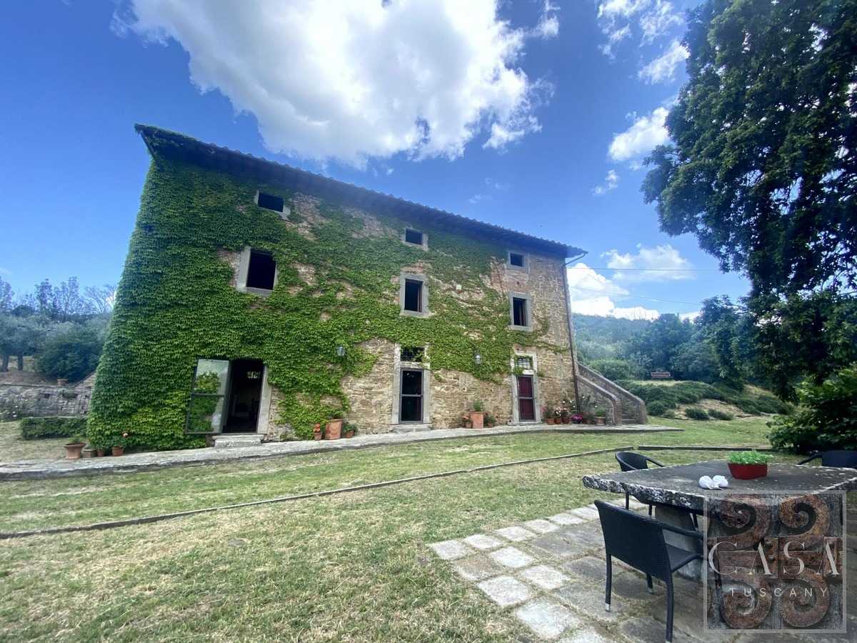 House in Cortona, Tuscany 12044691