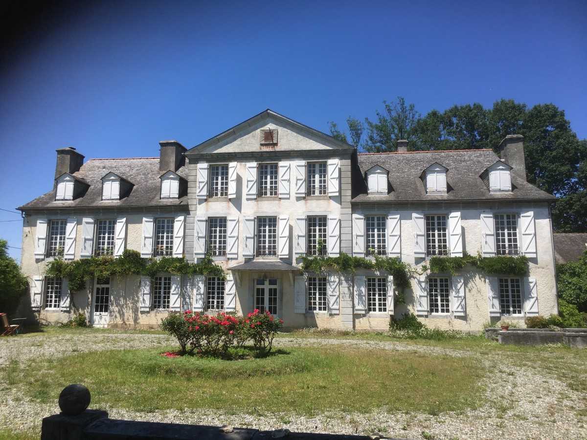 Huis in Pau, Nouvelle-Aquitaine 12044706