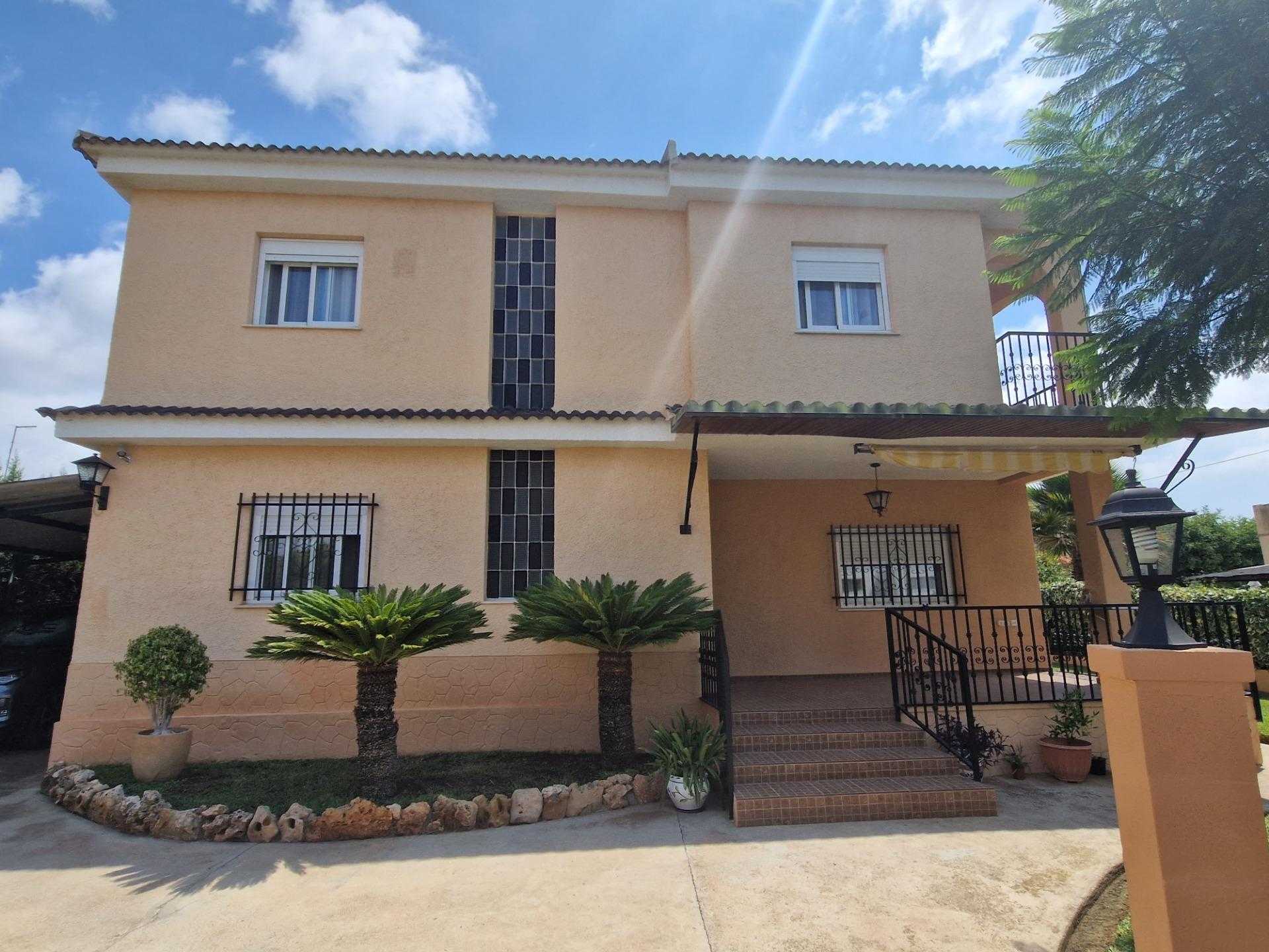 Huis in Naquera, Valencia 12046127