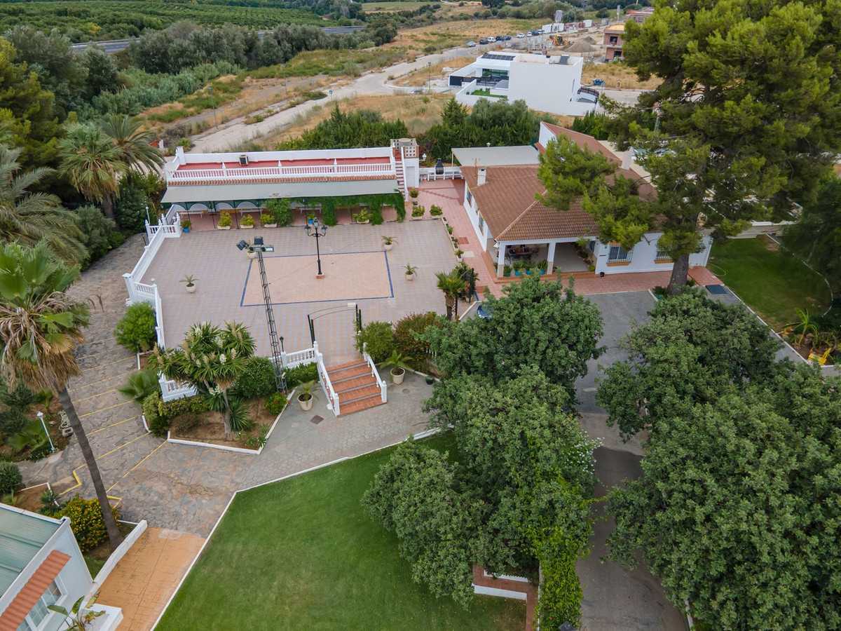 rumah dalam Alhaurín de la Torre, Andalucía 12046406