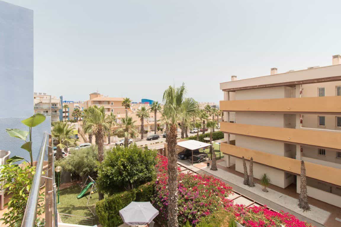 Condominium in Cabo Roig, Comunidad Valenciana 12046834
