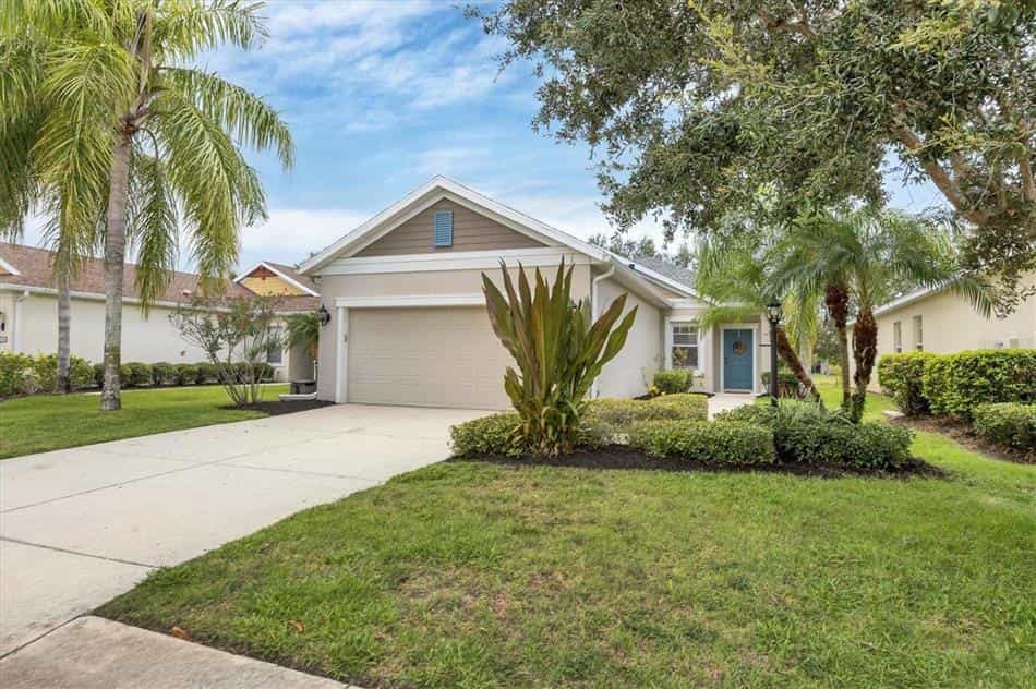 House in Bradenton, Florida 12047283