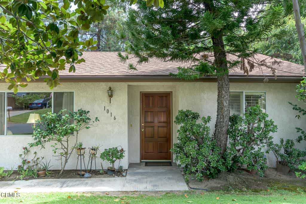 Dom w Kanadyjski Flintridge, Kalifornia 12047331