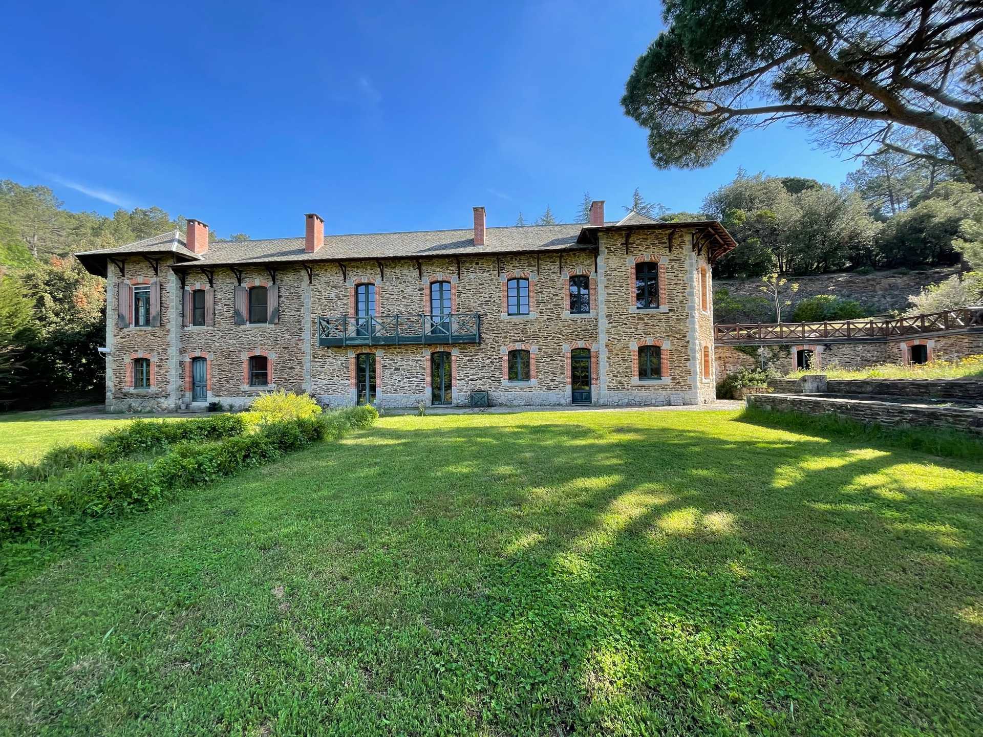 Huis in Carcassonne, Occitanie 12047364