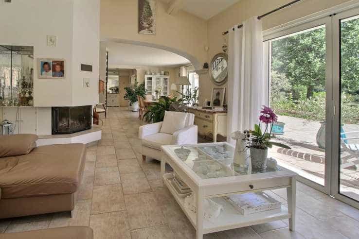 Rumah di Callian, Provence-Alpes-Côte d'Azur 12047366