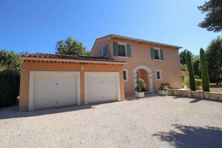 House in Callian, Provence-Alpes-Cote d'Azur 12047366