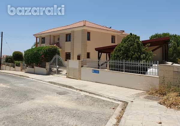 Rumah di Agios Athanasios, Lemesos 12047570