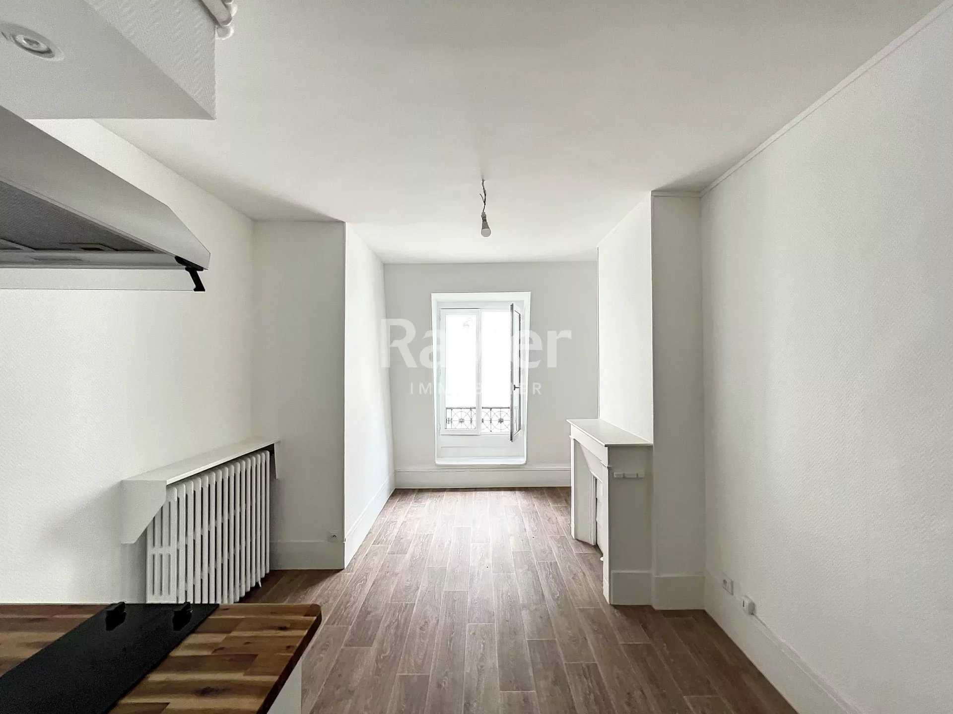 公寓 在 巴黎, 法兰西岛 12047678