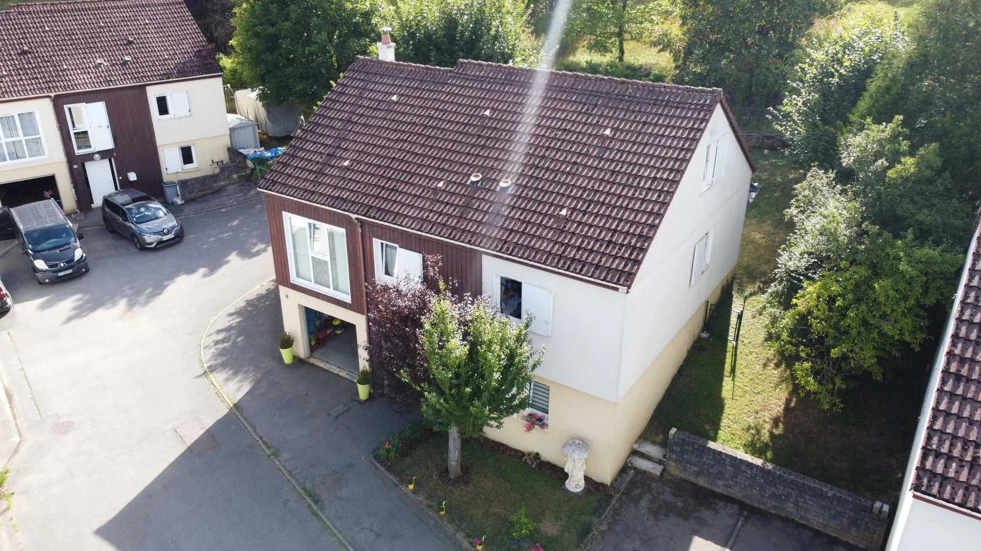 Huis in Sierck-les-Bains, Grand Est 12047717