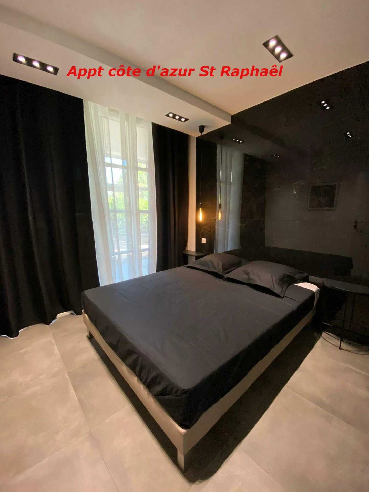 Condominium in Drammont, Provence-Alpes-Cote d'Azur 12047718