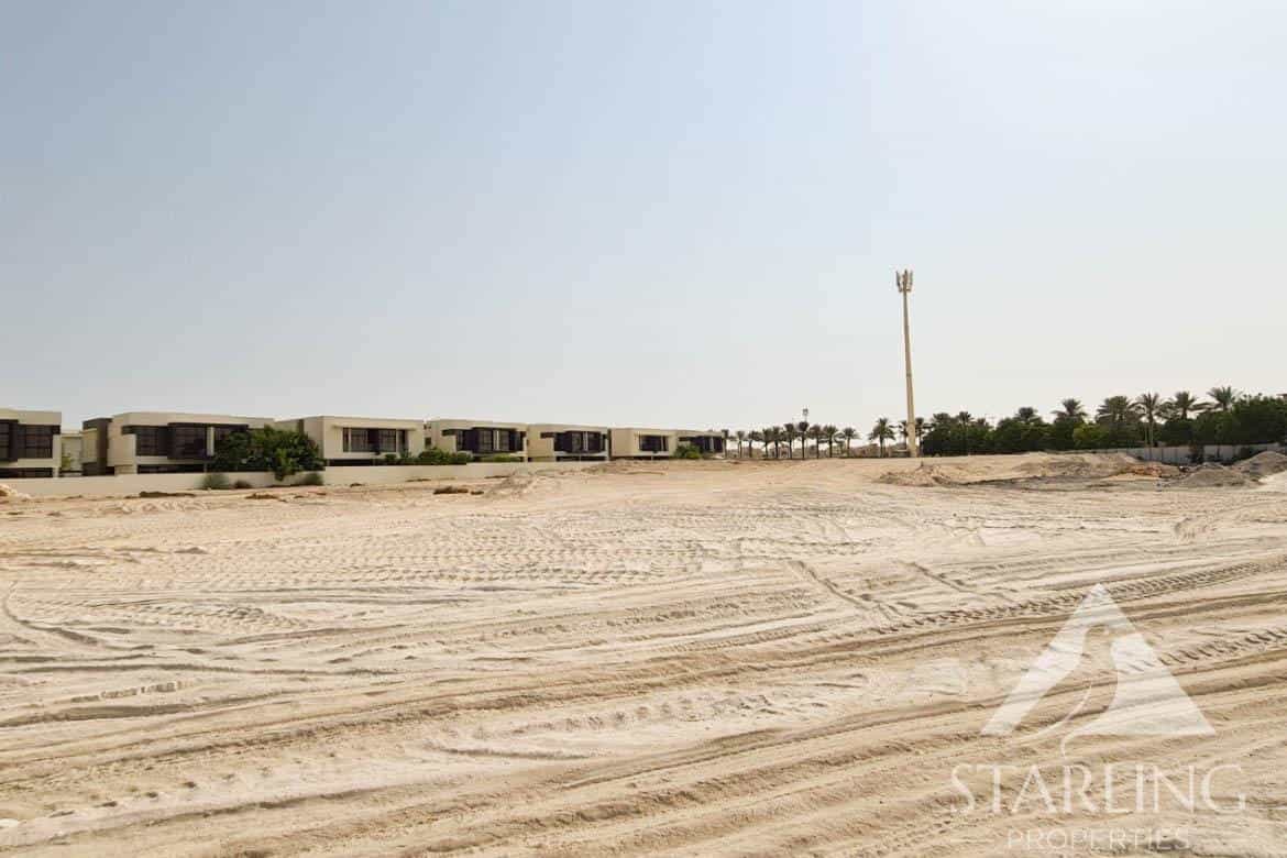 Land in `Ud al Bayda', Dubayy 12047945