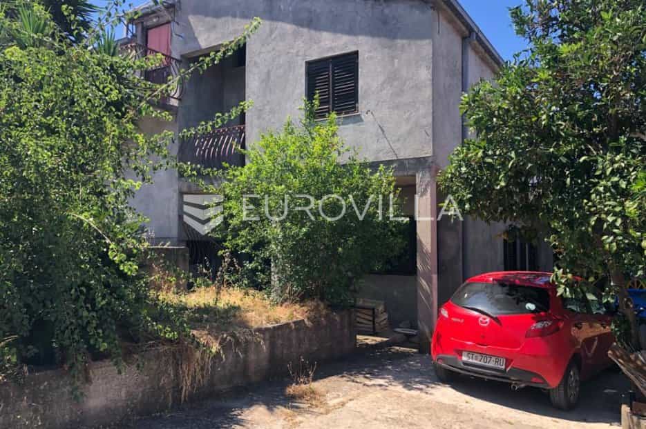 House in Trogir, Splitsko-Dalmatinska Zupanija 12048038