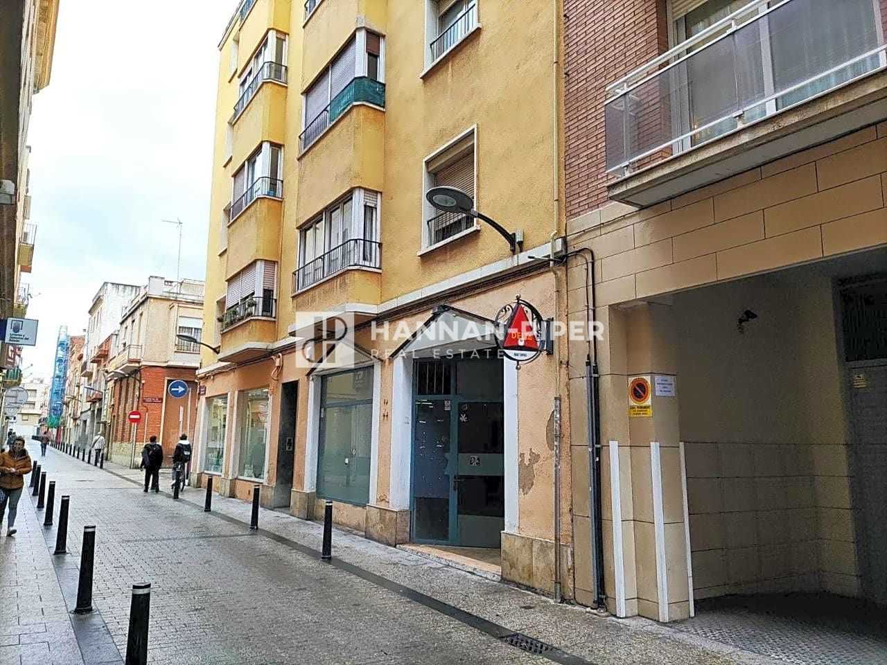 Розничная торговля в Reus, Catalonia 12048126