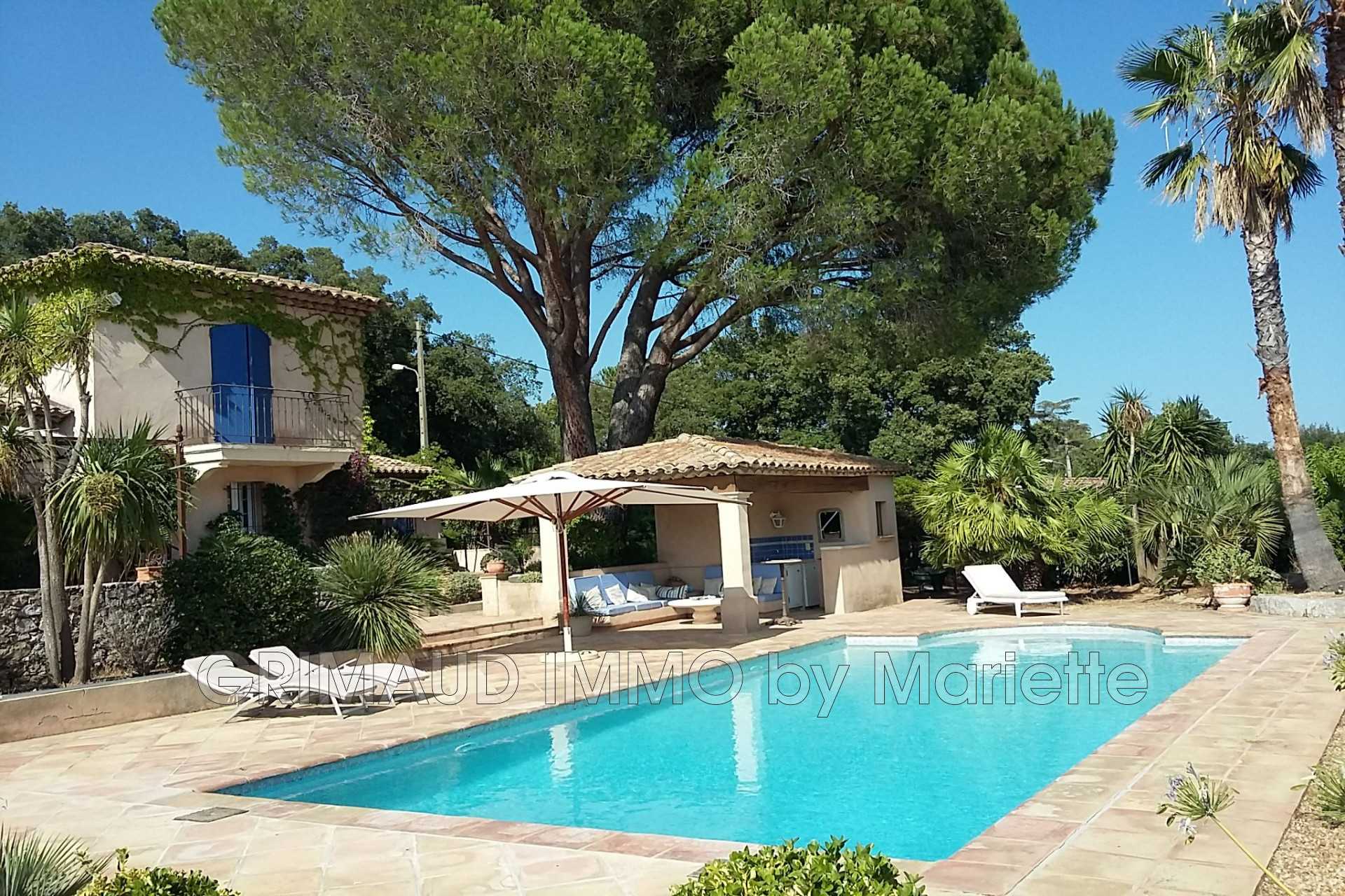 House in Grimaud, Provence-Alpes-Cote d'Azur 12048325