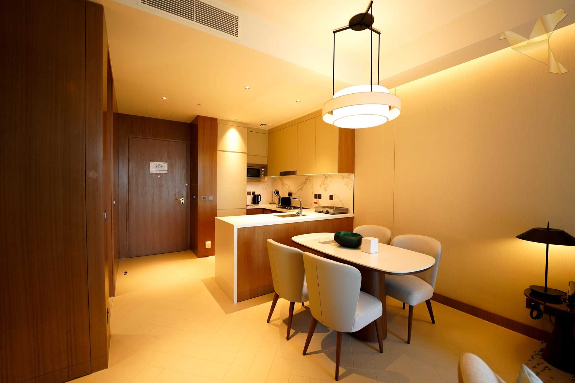Condominium in Dubai, Dubai 12048358