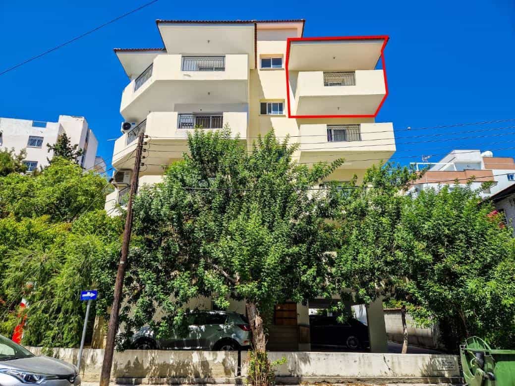 Condominium in Nicosia, Lefkosia 12048381