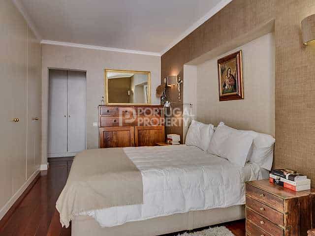 公寓 在 Lisbon, Lisbon 12049083