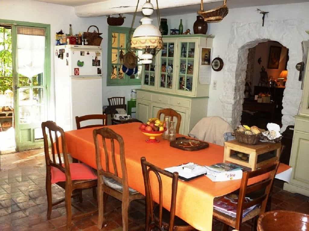 rumah dalam Uzes, Occitanie 12049135