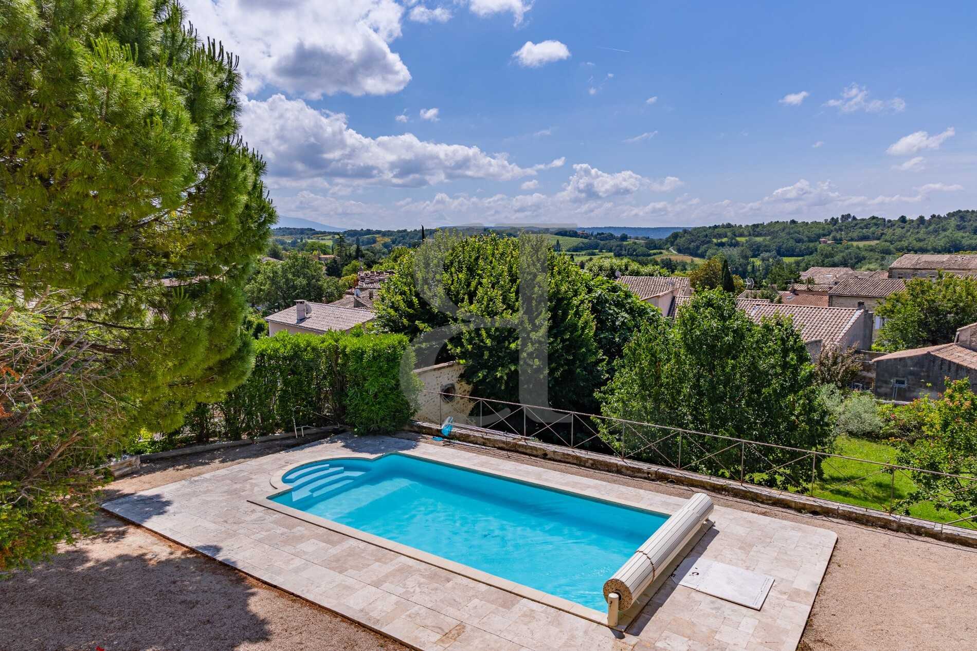 House in Visan, Provence-Alpes-Cote d'Azur 12049175