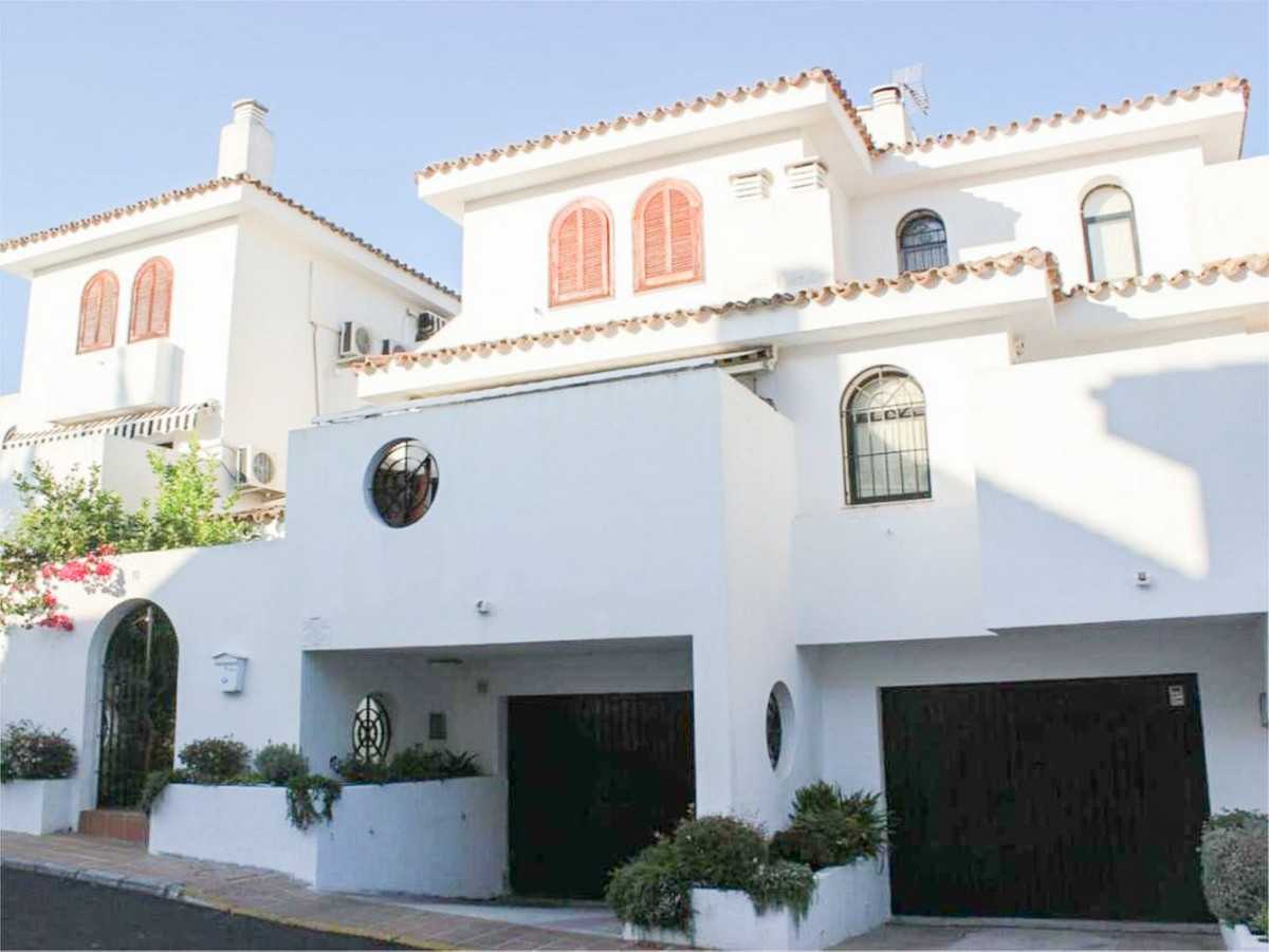 Huis in Marbella, Andalusië 12050039
