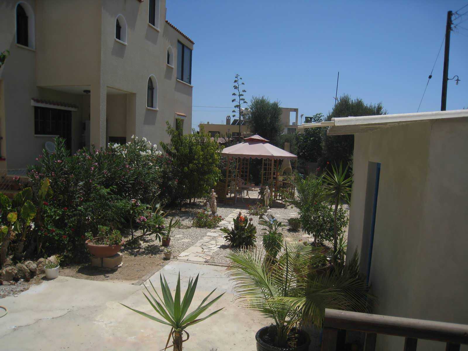 Huis in Paphos, Pafos 12050206