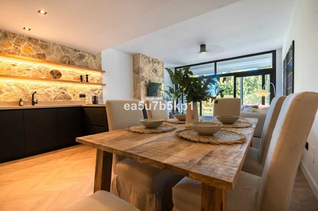 House in Marbella, Andalucía 12050492