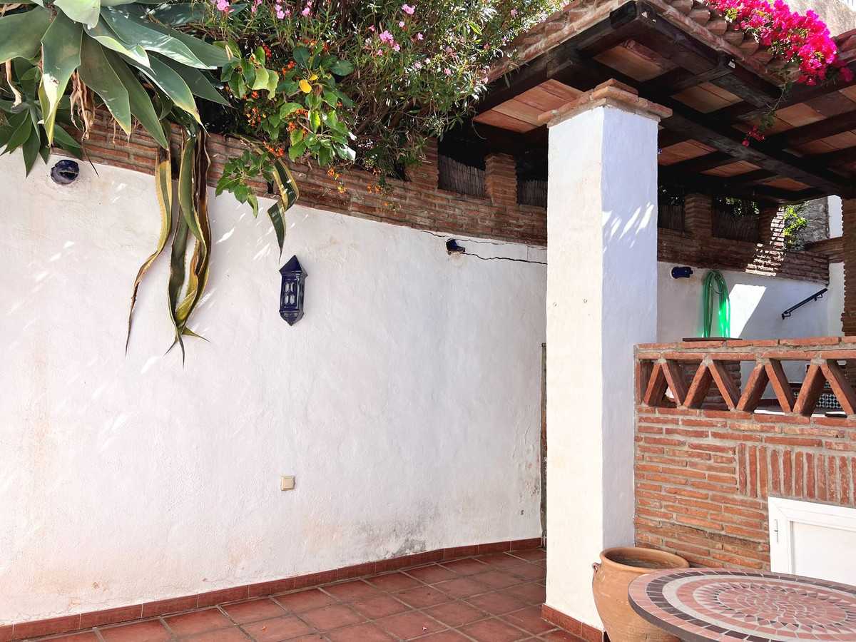 Condominium in Mijas, Andalusia 12051038