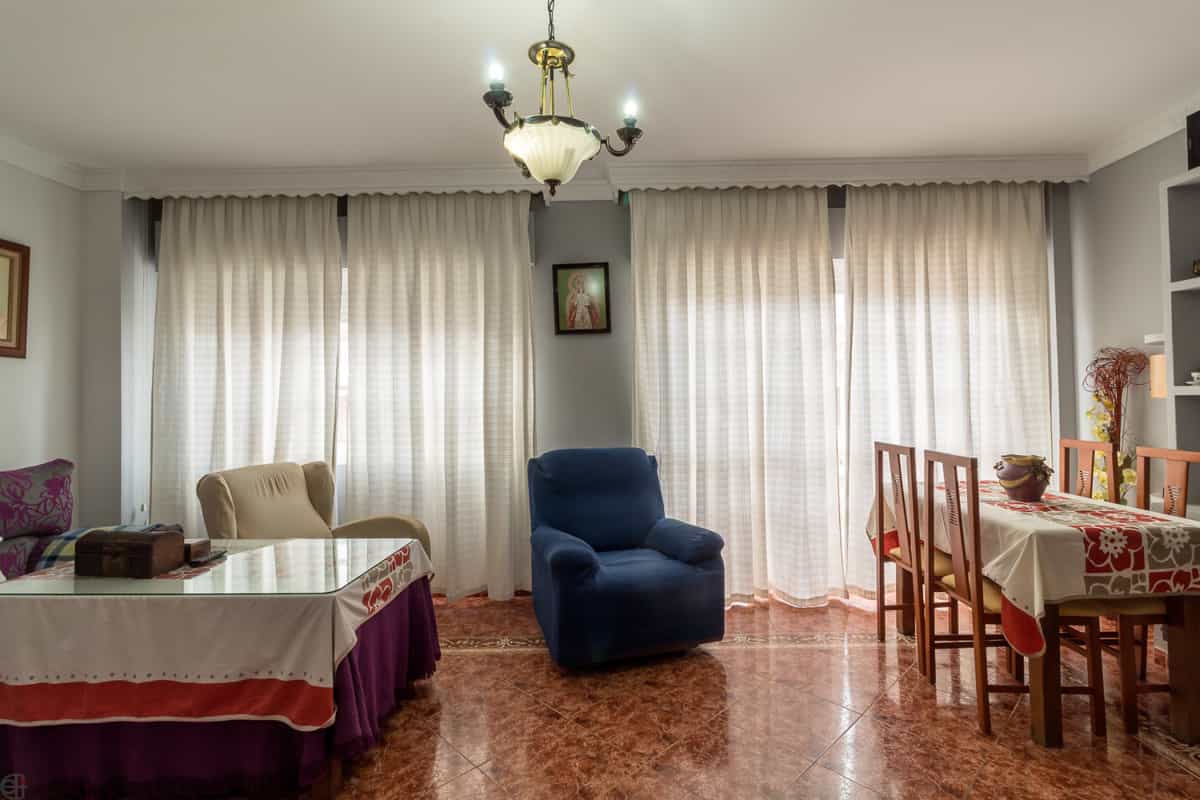 Квартира в San Luis de Sabinillas, Andalusia 12051283