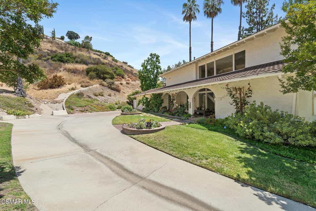 بيت في Westlake Village, California 12051456
