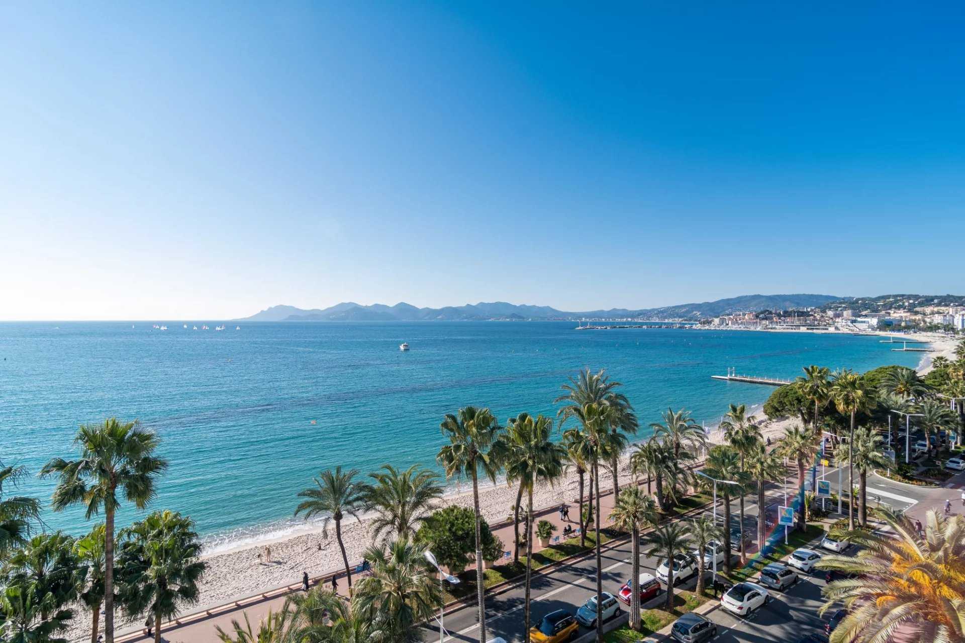 سكني في Cannes, Alpes-Maritimes 12051798