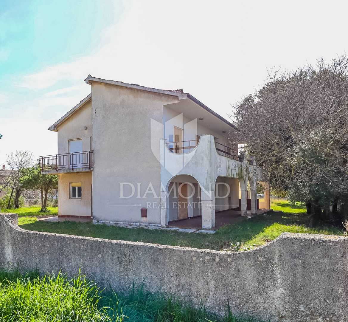 Rumah di Vinkuran, Istria County 12053006
