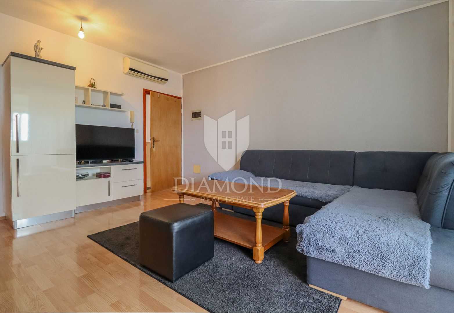 公寓 在 Novigrad, Istria County 12053081