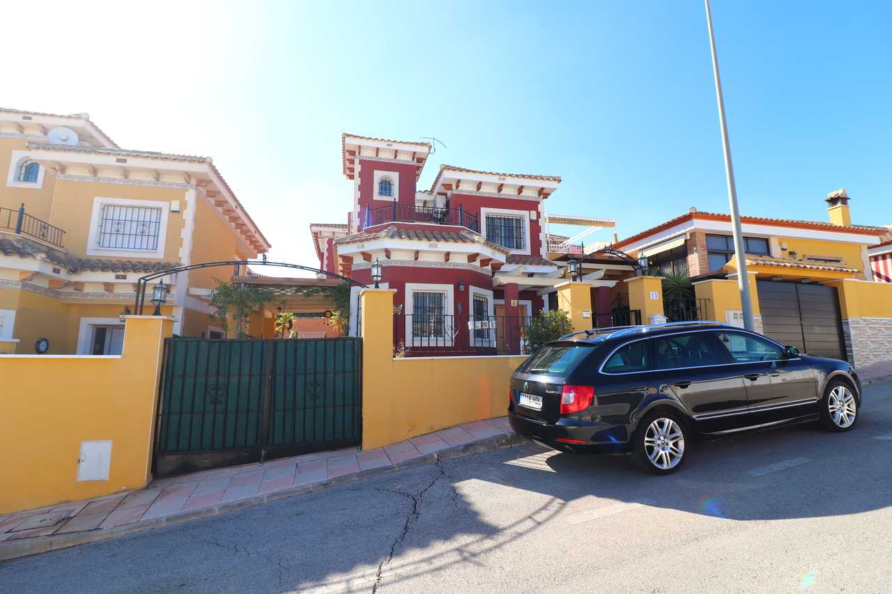 House in Bigastro, Valencian Community 12053172