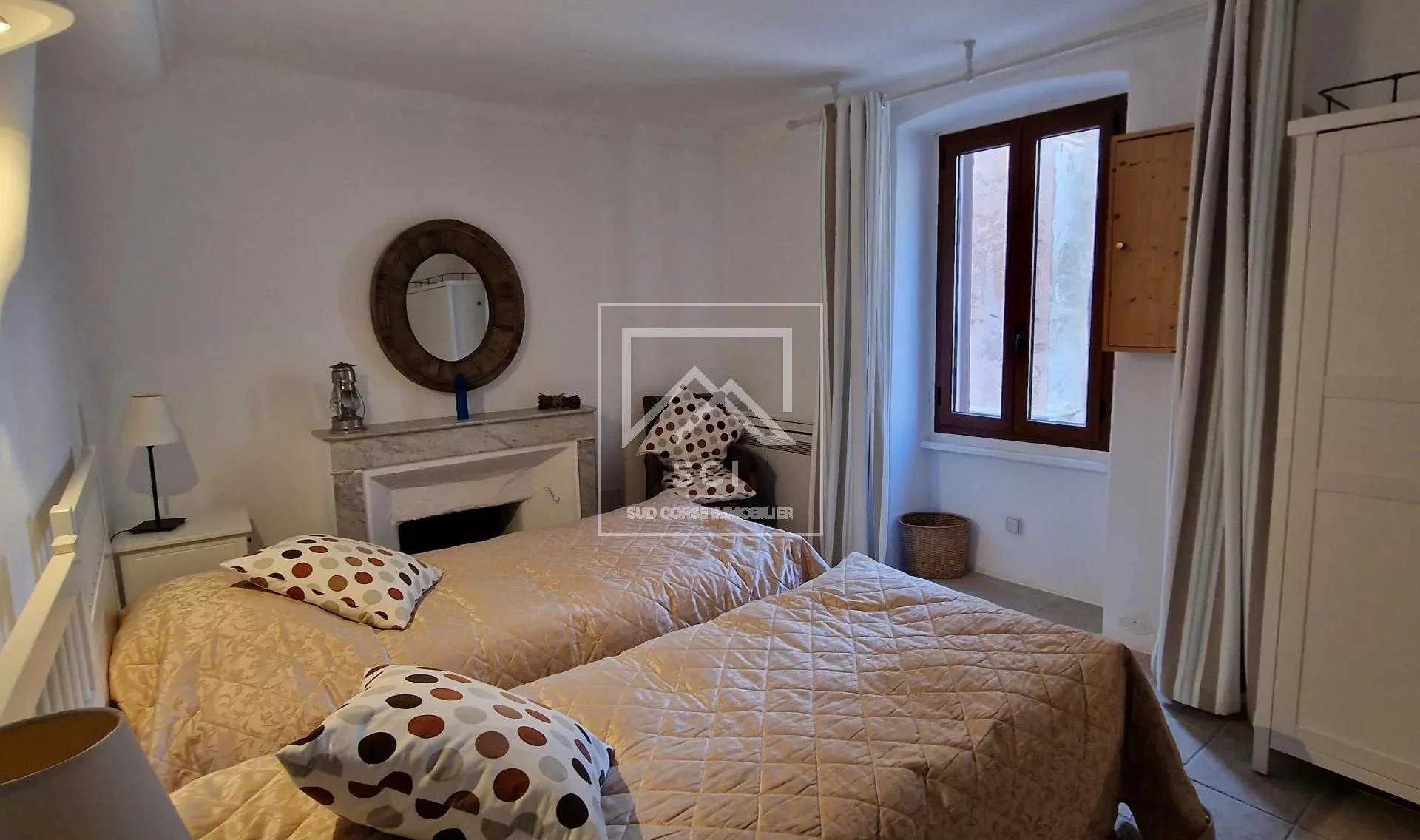 公寓 在 Bonifacio, Corse-du-Sud 12053659