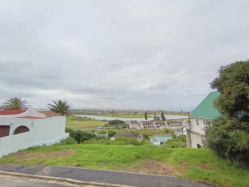 жилой дом в Cape Town, Western Cape 12053697