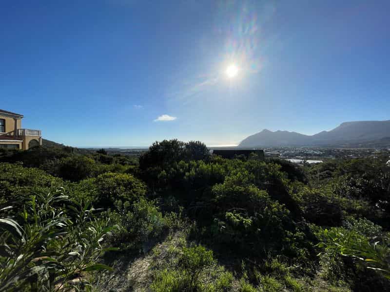 Land i Cape Town, Western Cape 12053703