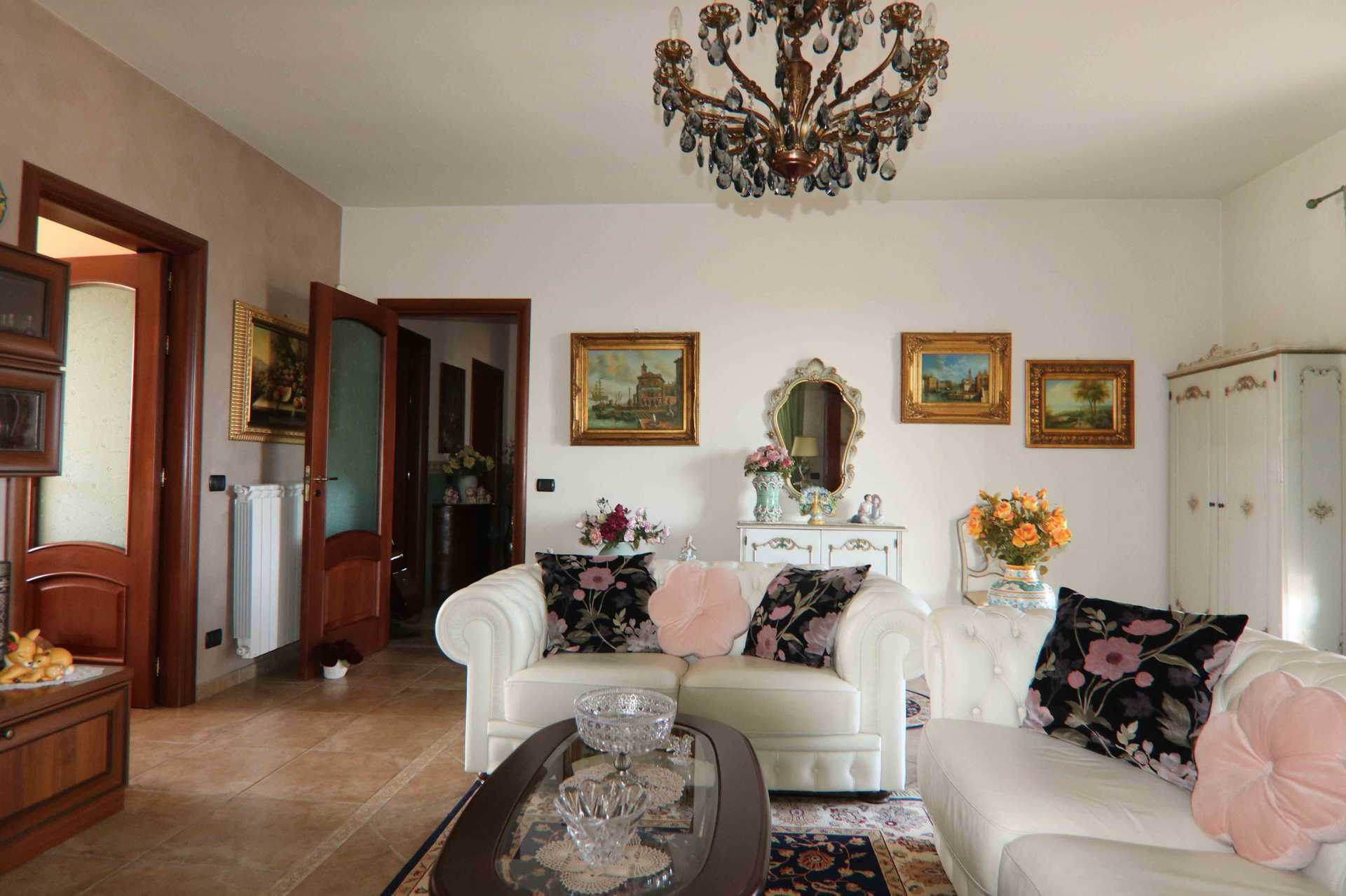 Будинок в Gatto Corvino, Via dei Girasoli 12053790